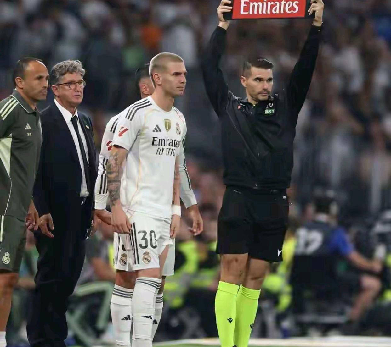 也具有非凡, 虽然之前未