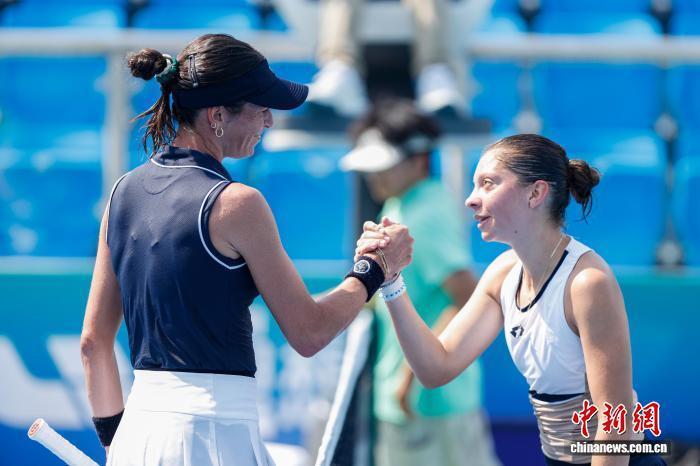 曦雨, 袁悦和王曦